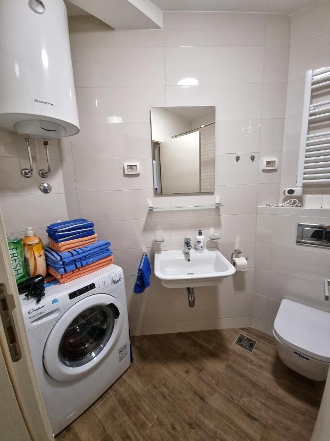 Riverside Apartment Подгорица Экстерьер фото