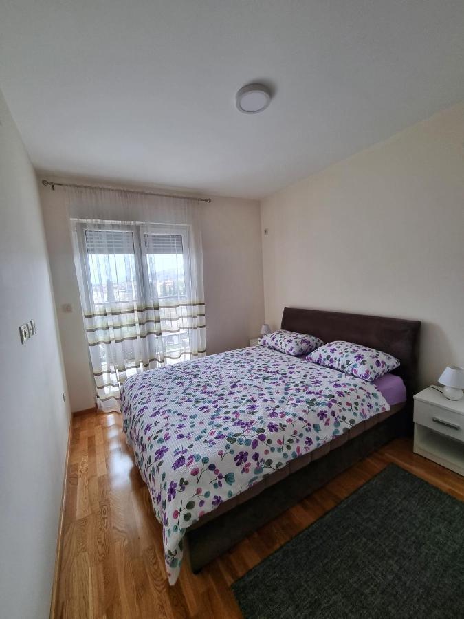 Riverside Apartment Подгорица Экстерьер фото